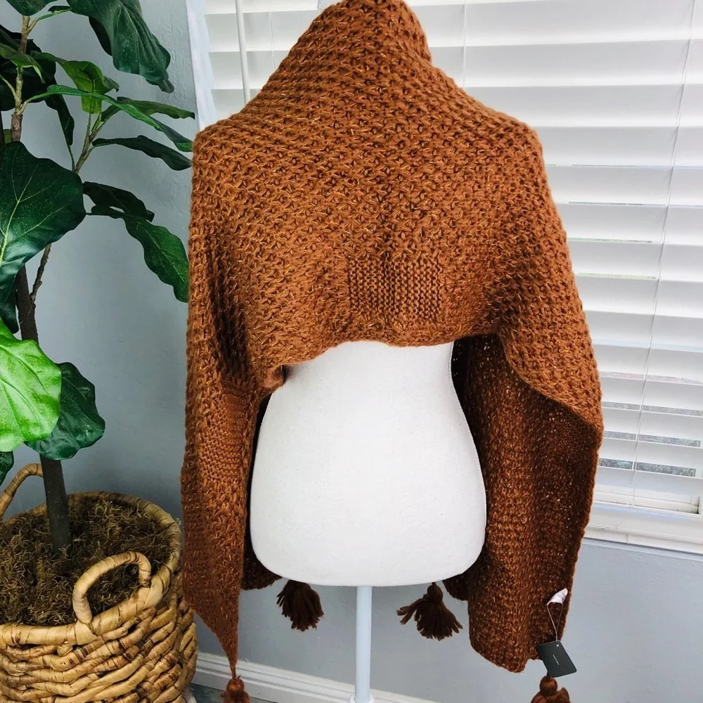 NWT BRONZE KNIT SCARF / WRAP